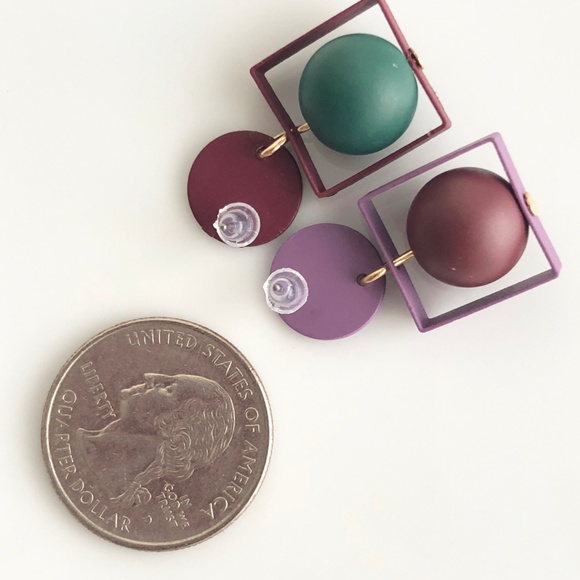 3/$15 Geometric Earrings (green/burgundy) - Picture 2 of 4